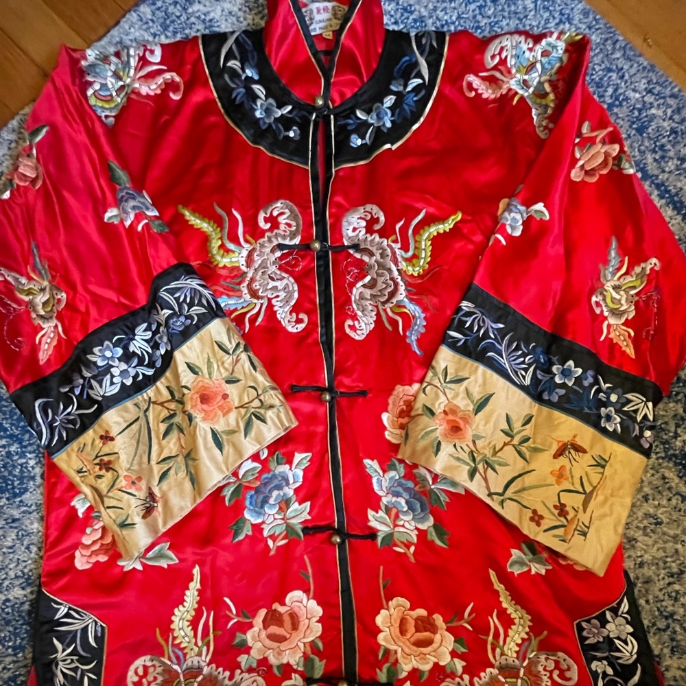 Vtg Red Embroidered Silk Victorian Robe